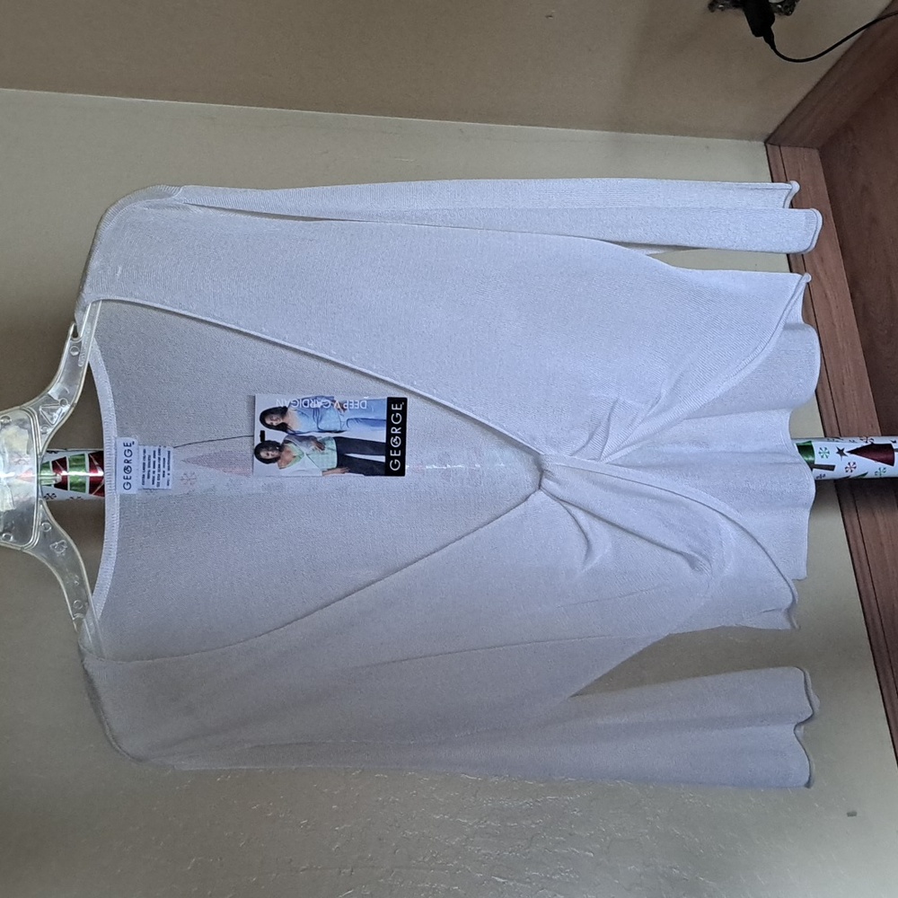 Women's L/S GEORGE V Shrug with Styled Front